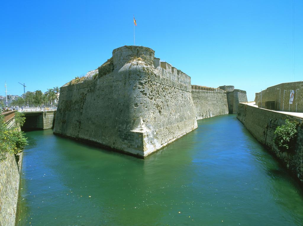 Parador De Ceuta Eksteriør bilde